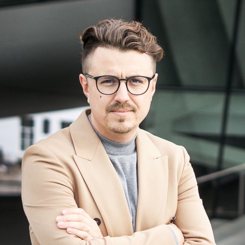 Genadijus Smertjevas, founder of MemelCon and senior B2B sales professional for M&A deal sourcing in the DACH region